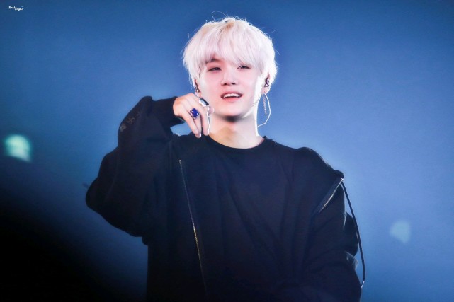 2019世界最帅面孔金泰亨,2017世界最帅面孔100人金泰亨