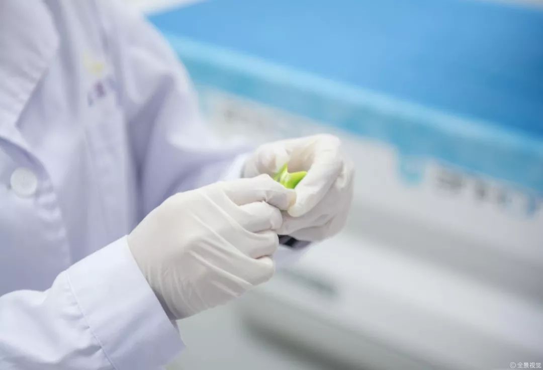 孩子多喝水会脱水吗,儿童尿多容易口渴可能患上尿崩症