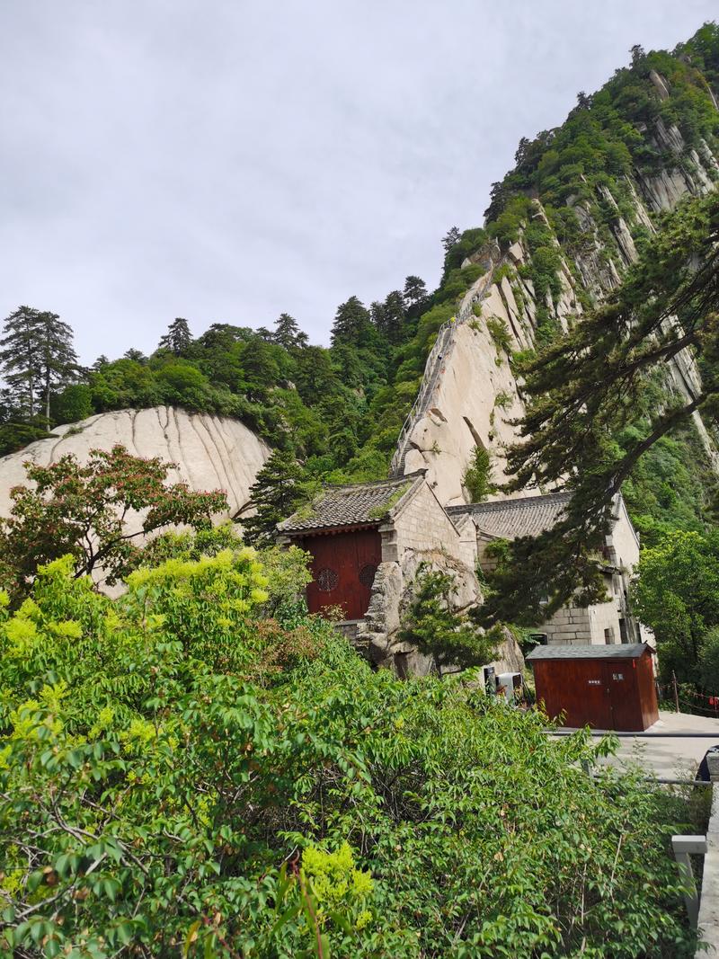 华山派的轻功一定被低估了——华山一日游有感