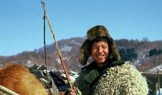 反穿皮袄子代表什么,皮袄一般毛朝外还是朝内