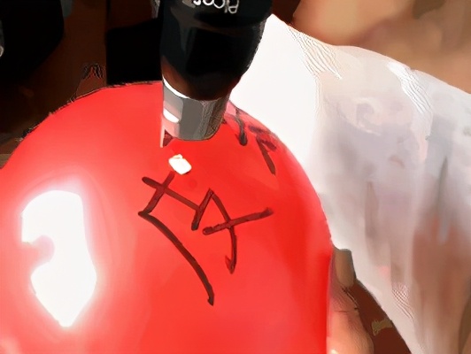 脸上有斑用什么护肤品祛斑效果好,40岁女人脸上长斑怎样有效祛斑