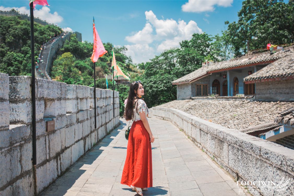 贵州除了千户苗寨还有其他玩的吗,贵州千户苗寨外的古镇