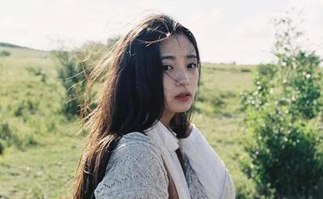 假如她在年轻的时候洁身自好，是否有另一种的人生