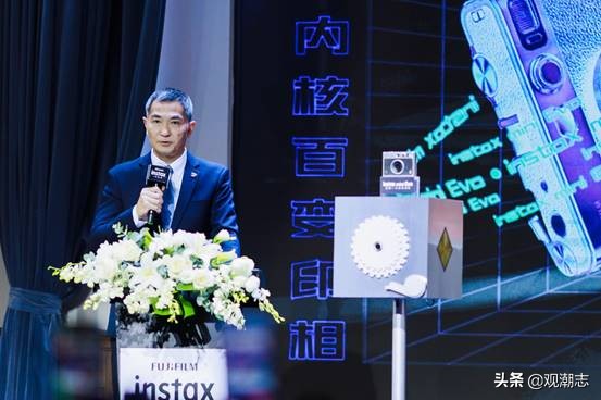 富士instaxminievo开箱,富士instaxminievo优缺点