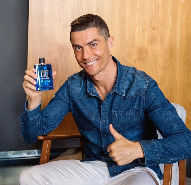 这个站在足坛巅峰的男人，身价翻了数十倍，34岁还有18岁的身体？