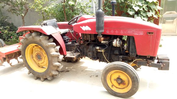 迪尔1204拖拉机二手车多少钱,东方红1204拖拉机二手车价格