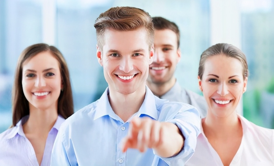 “创业帮扶，就业助力，百店齐放5动全城”5G双百全城招募大型公益活动