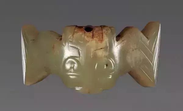 长得很丑的蝙蝠,蝙蝠象征意义是什么