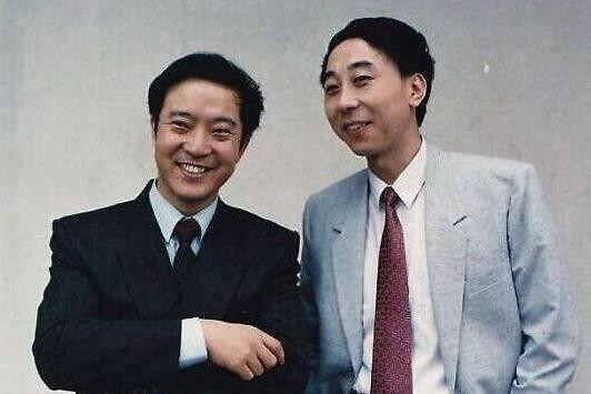 牛群为什么退出央视舞台,2000年为什么牛群不搭档