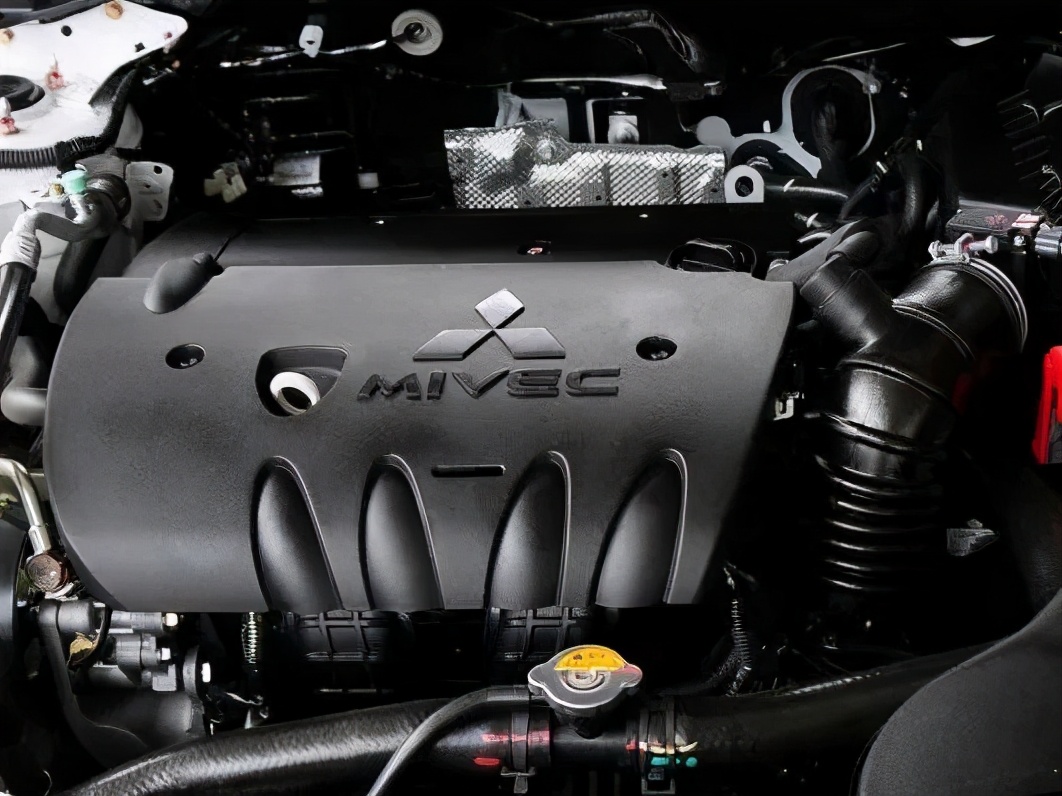 4年时间小伙轻松拿下百万奔驰,5万入手翼神怎么玩最有气质