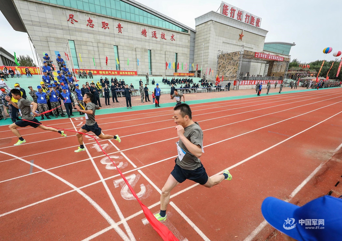 聚焦实战，这场军事体育运动会超燃