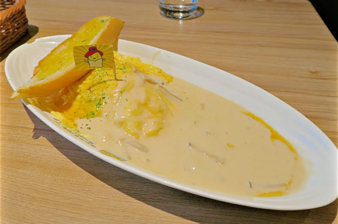 学生时代勾你馋虫的街边店，你和它上一次见面隔了几年？