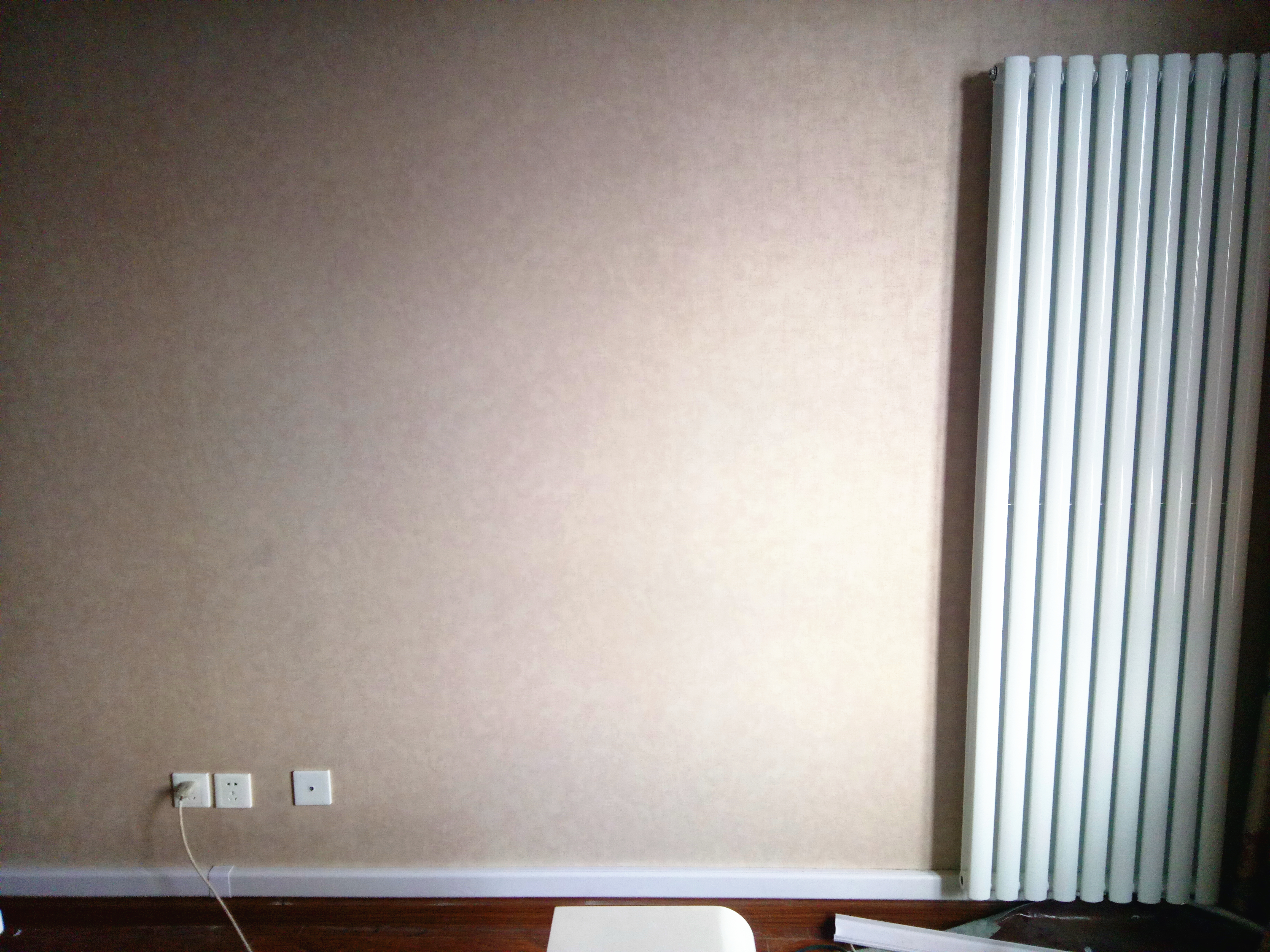 暖气片上半热下半凉的解决方案,暖气片下面热上面凉的解决办法