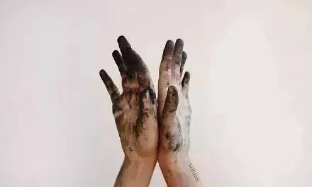 学播音主持专业是烧钱专业吗,大学里专科最烧钱的专业是哪些