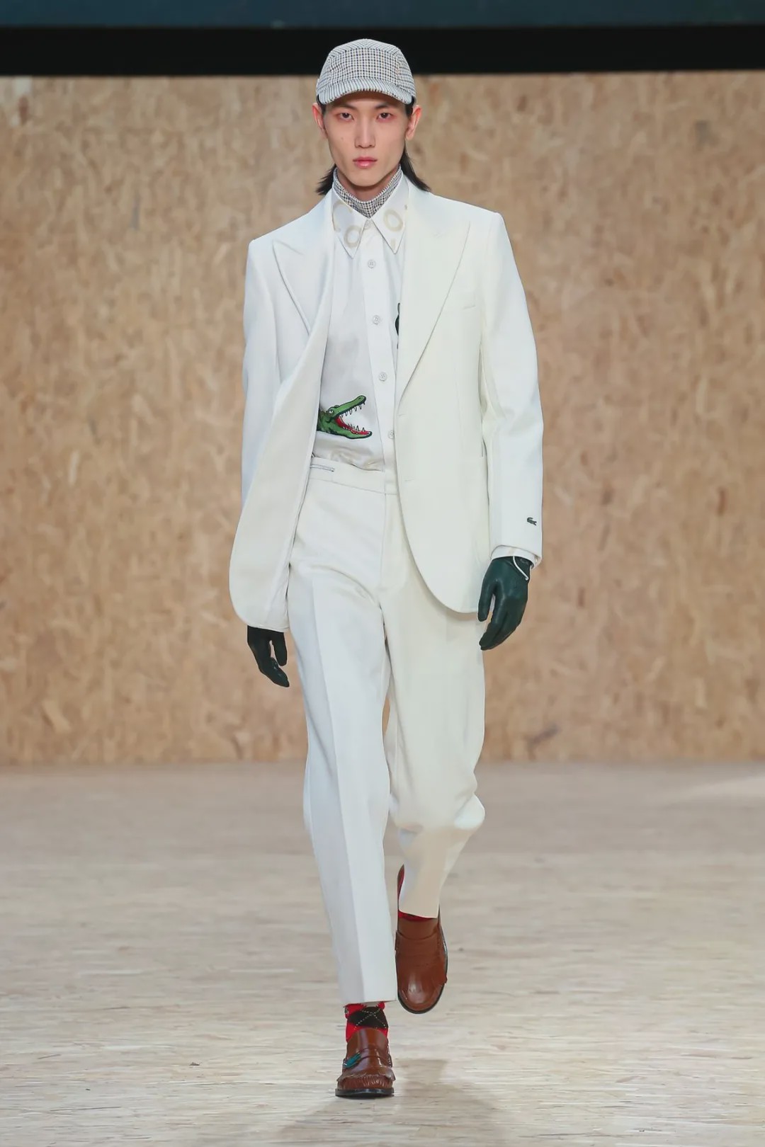 时装周看明星秀场,时装周走秀朋友圈背景