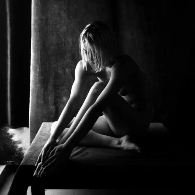 情色恰到好处,这才叫人体艺术