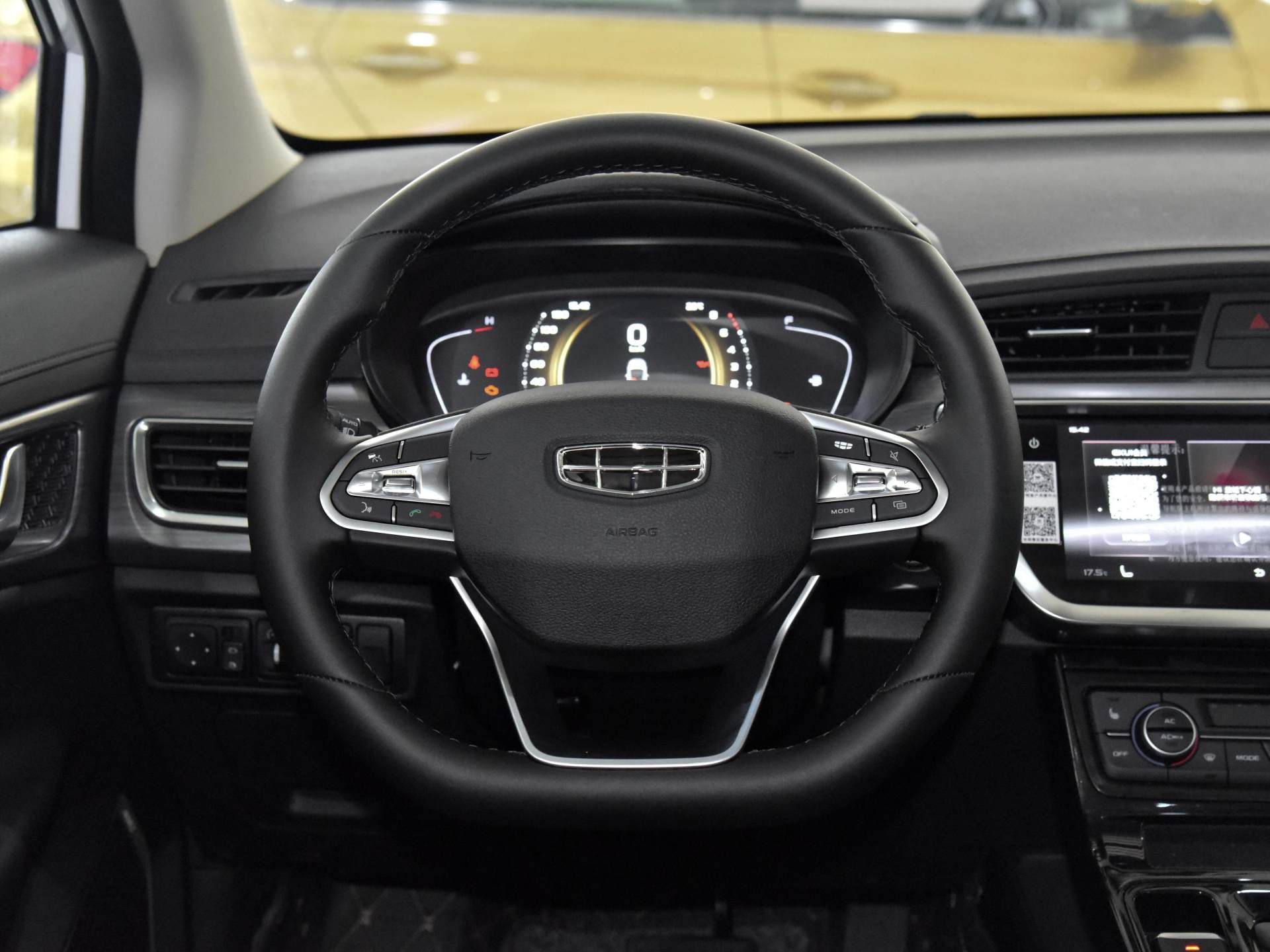 比suv空间小比轿车大,比合资便宜的suv车型