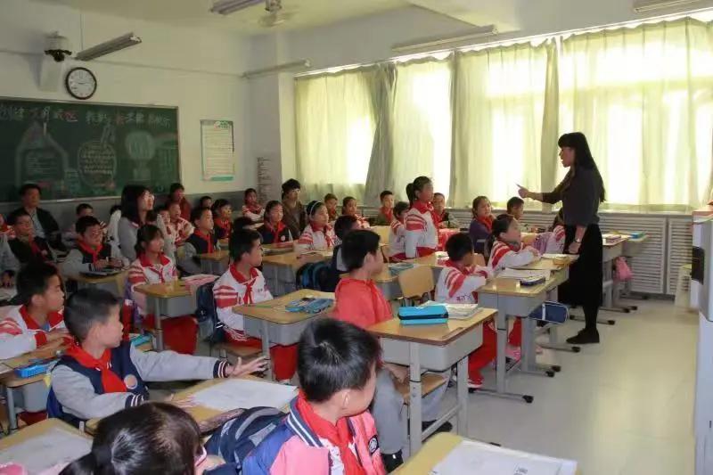 滨海新区文明实践中心展厅,滨海新区最美书香校园