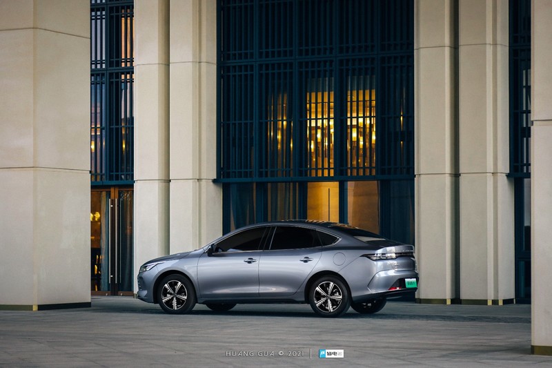 比亚迪05型驱逐舰120版本纯电续航,比亚迪驱逐舰05款哪款性价比最高