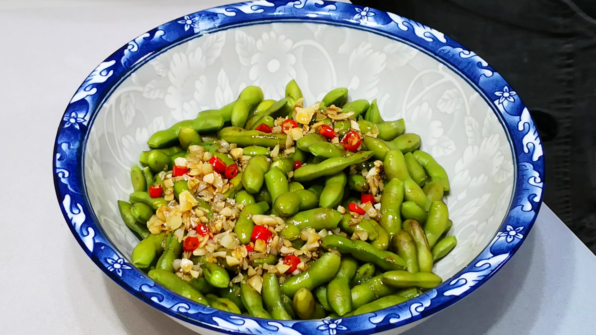 煮毛豆最忌直接下锅,煮毛豆的时候加什么不变黑