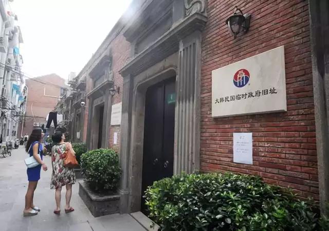 韩国为什么没有军队的指挥权,韩国收回战时指挥权吗