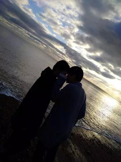 假期撒手没的戏精同事们，竟然在我挤春运的时候吹海风？？（下）