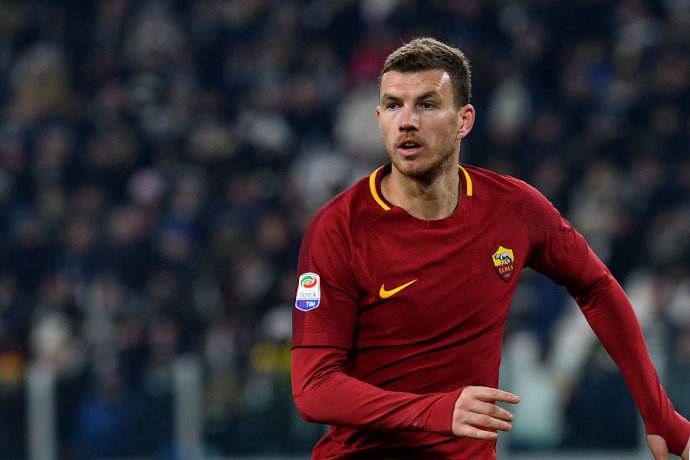 欧冠射手榜1亿巨星登顶梅西仅第5,欧冠历史总射手榜梅西