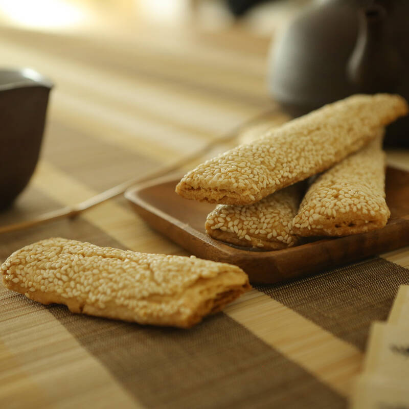 浜洪棿澶╁爞姹熻嫃,浜洪棿浠欏姹熷崡姘翠埂椋庢櫙