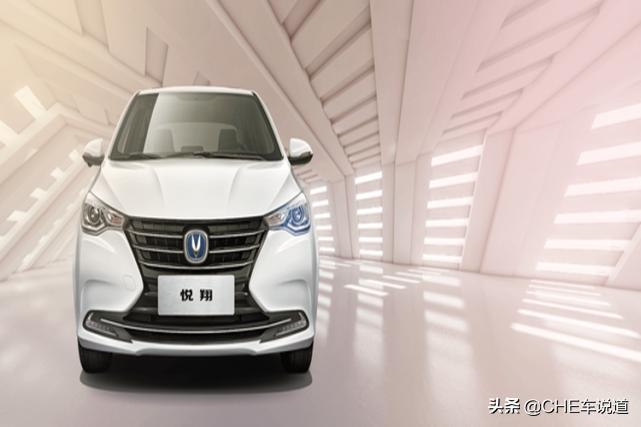 3万到5万省油小型车,女士自动挡省油小型车5万元左右