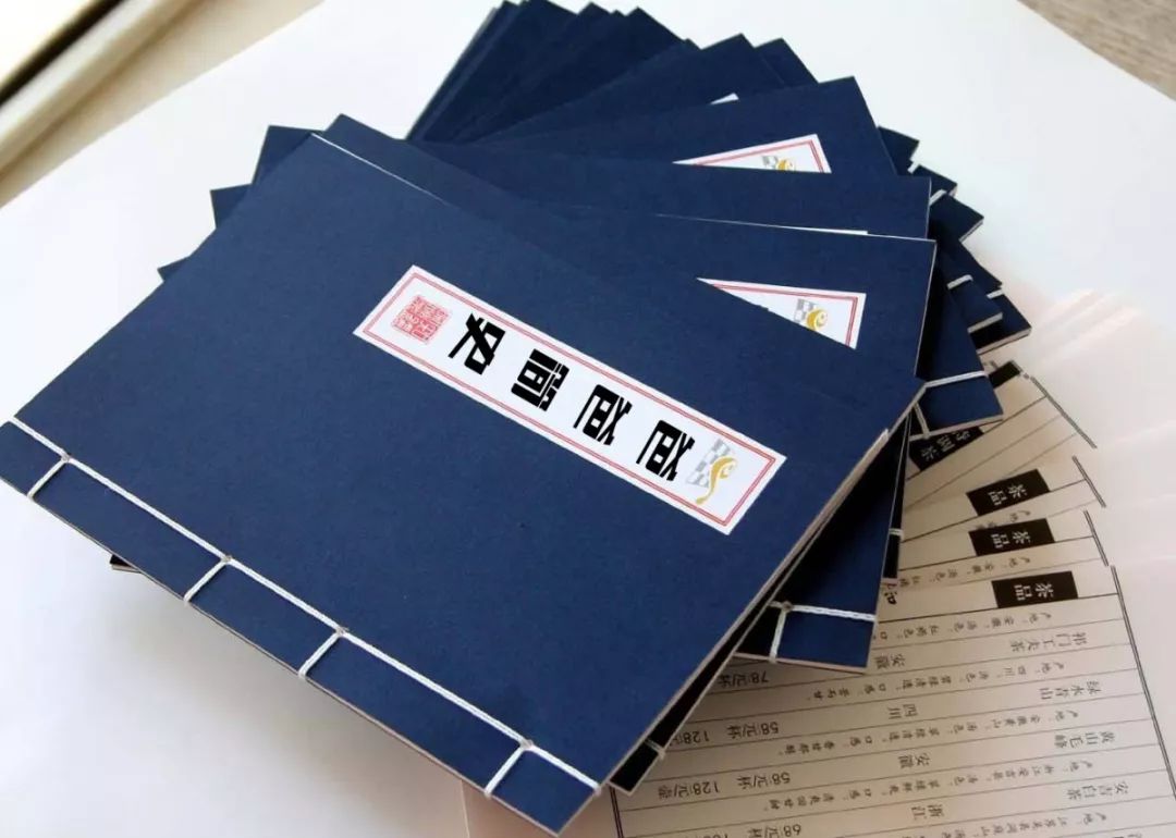 《爸爸简史》||童鞋，快来广播室认领你的爸爸~