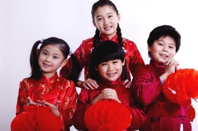 精美红灯笼,跟宝贝们一起做起来,还能学到很多新知识