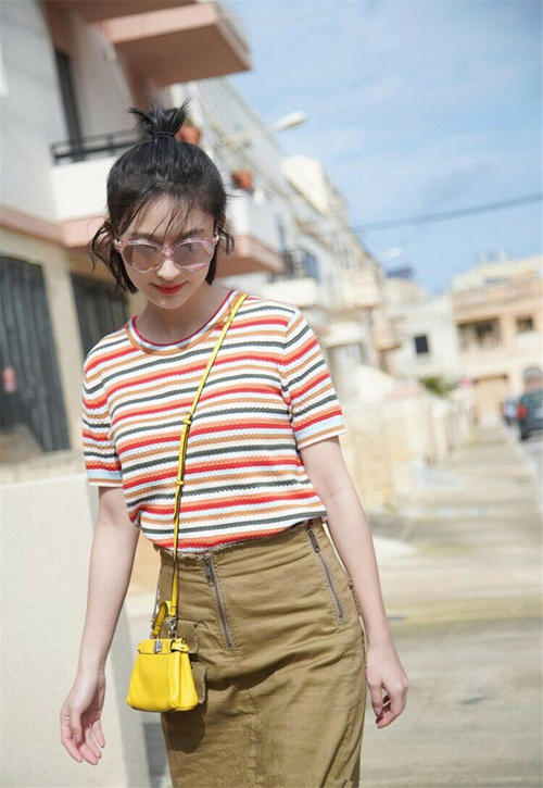 针织气质款短袖,经典百搭针织短袖t恤