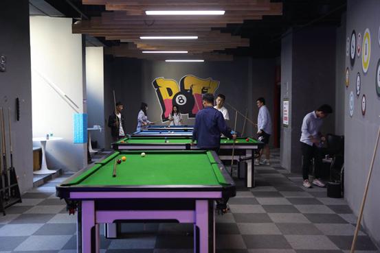 郑州首家娱乐综合体玩聚工厂迎来一周年庆打造室内轰趴娱乐新风尚