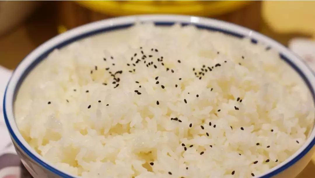 建设街居然开了一家人均40的爆款饭店！全单还可以享受7.8折