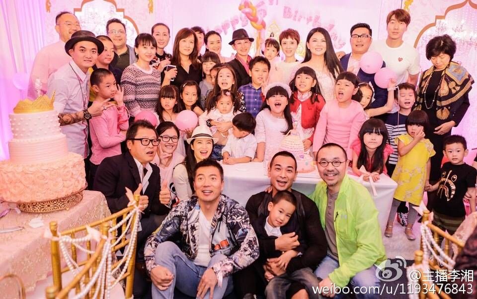 费曼森碟,费曼娱乐圈