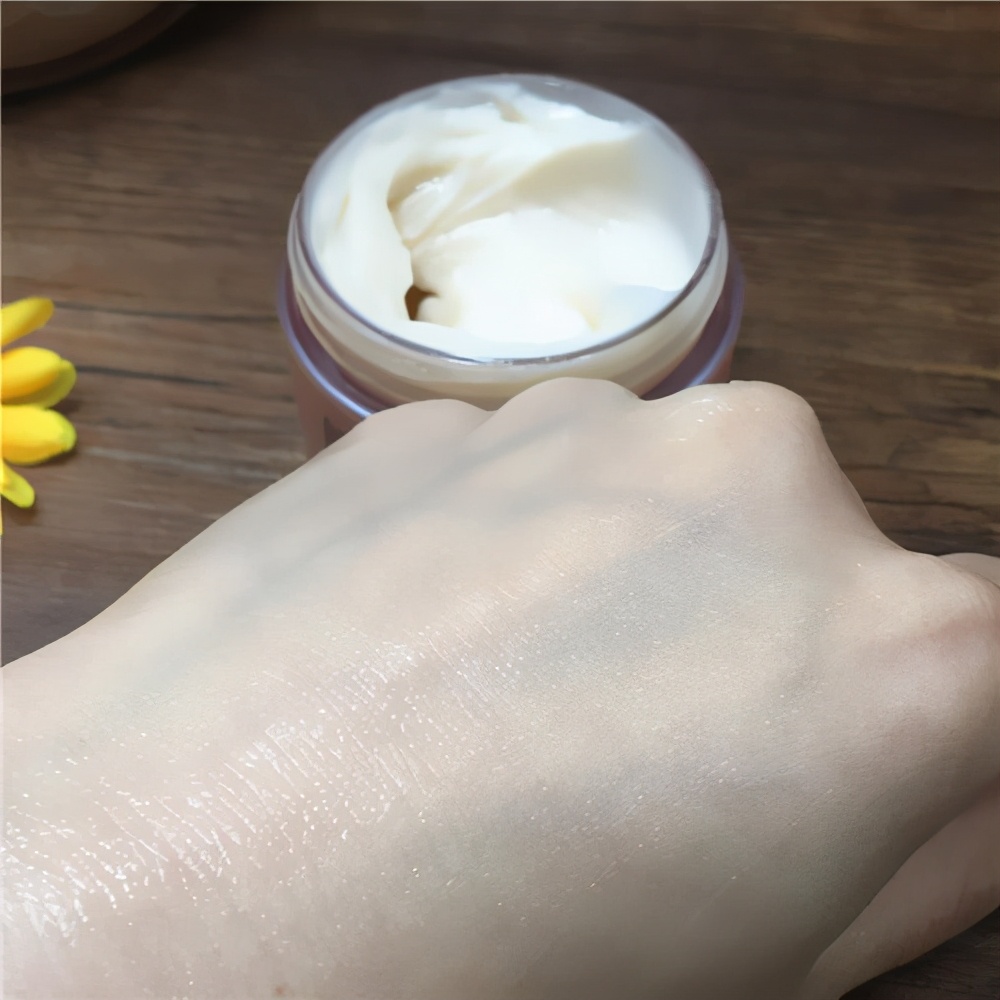 相宜本草自然堂百雀羚哪款更好用,玉泽面霜和相宜本草面霜