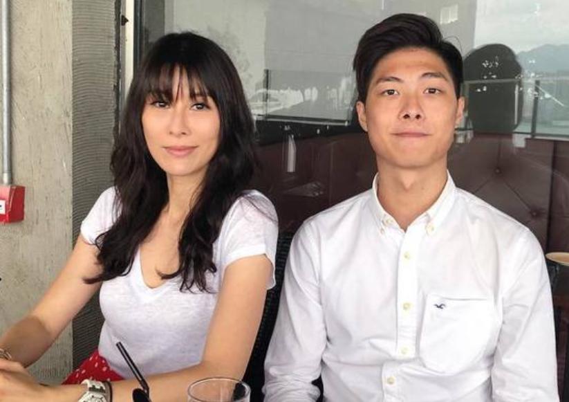 一众港星冒雨踢足球，吴岱融萧正楠浑身湿透，卢惠光父子罕见露面