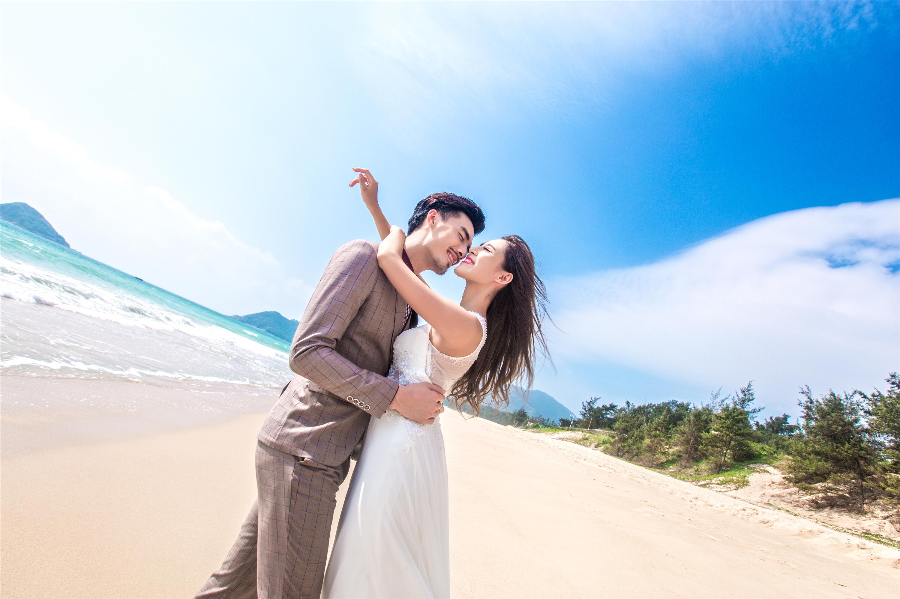 旅拍婚纱照三亚选网红店靠谱吗,三亚婚纱照旅拍团购套餐