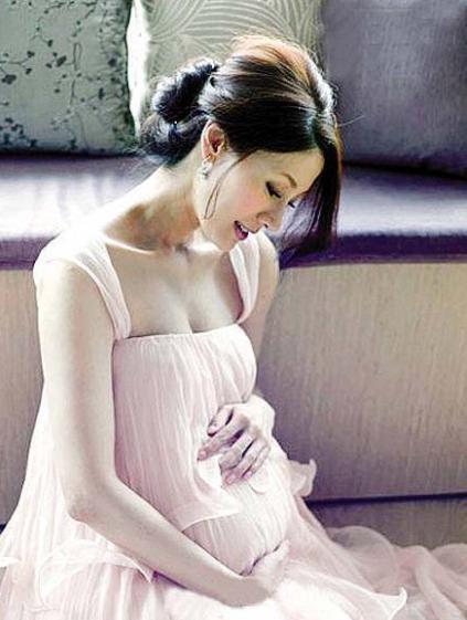 孕妇吃黑色食物胎儿会变黑吗,怀孕后这些地方越黑说明越健康