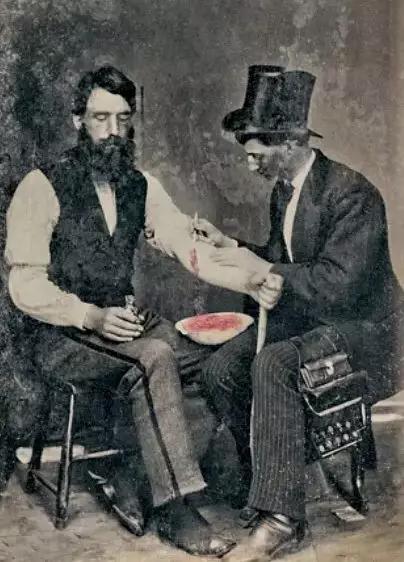 明明有药就说没药就没人管吗,明明有药就是没能吃