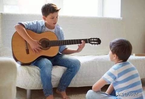 吉他符号一个圆中间一个加号,吉他谱中各种符号的意思