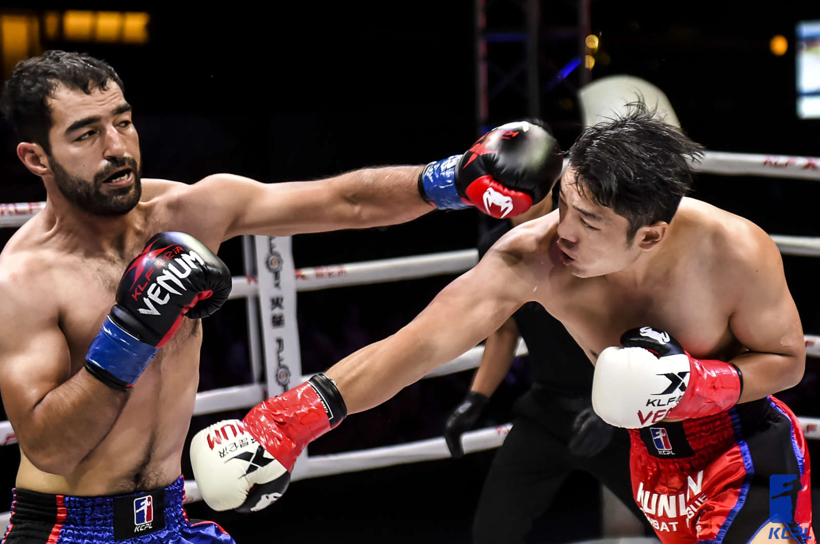 温州力克强敌遵义,一龙、播求现场约架