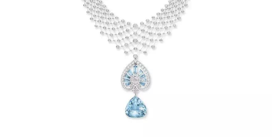 海蓝宝石——以色彩惊艳世人，以神韵寄托爱情