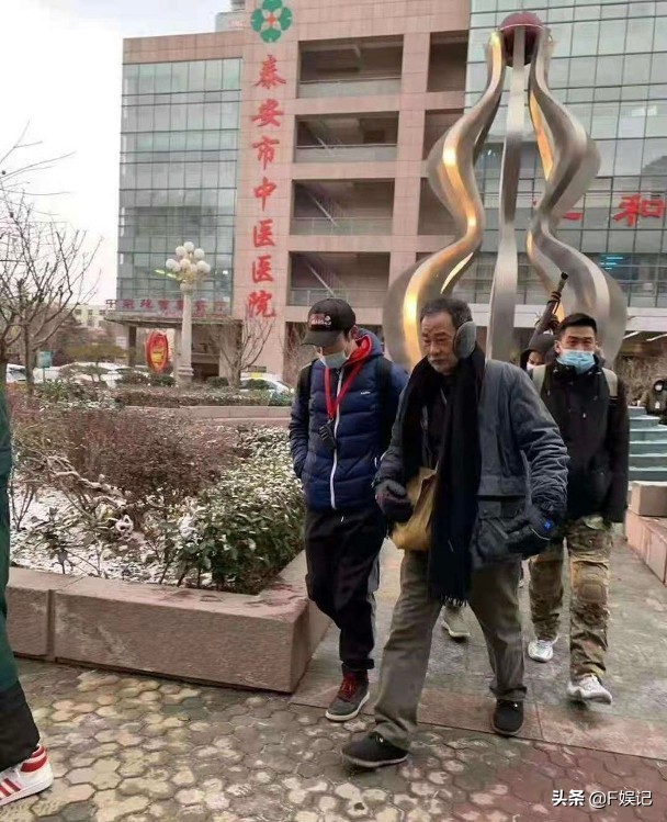 任达华逛街,任达华买鞋