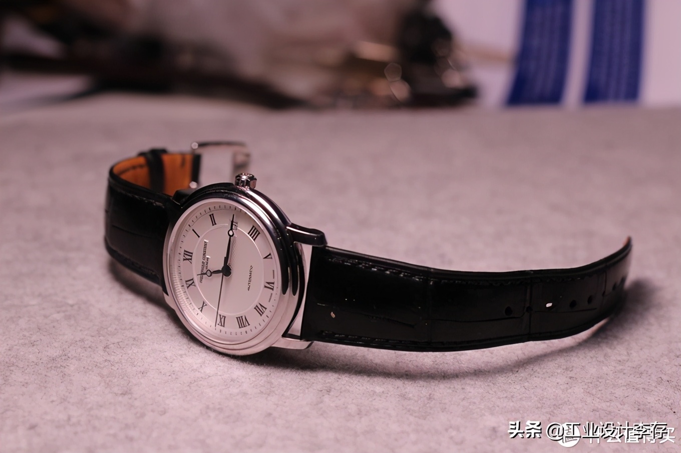 康斯登男表fc-303,康斯登fc303机芯