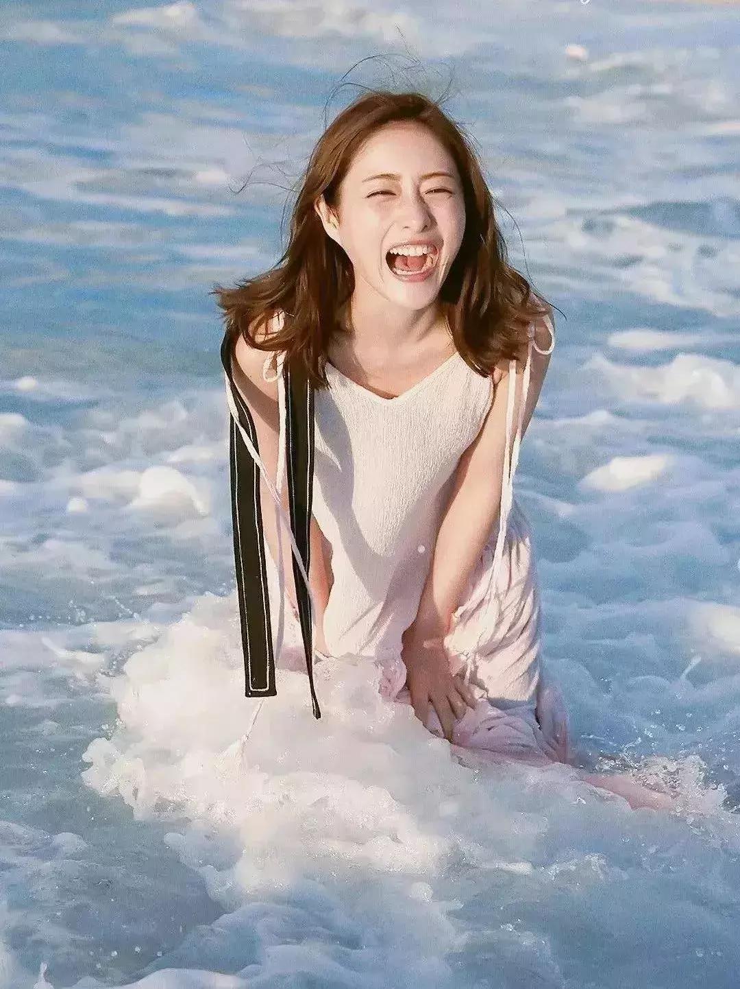 石原里美为什么被称为逆袭榜样,石原里美逆袭黄黑皮