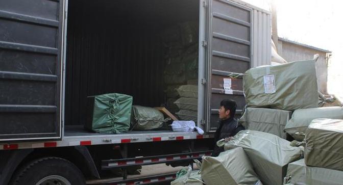 快递起步价10元,电商却总是做9.9包邮的活动,他们亏不亏?