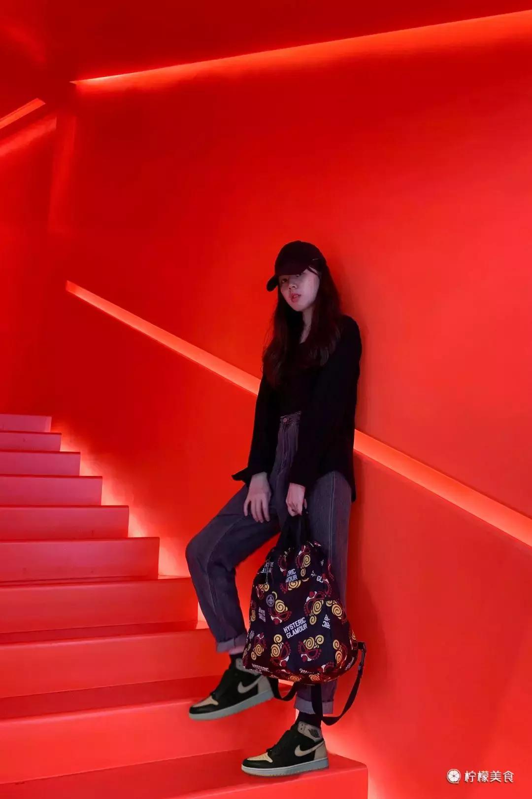 亚洲最大jordan店青岛,上海最大的jordan旗舰店