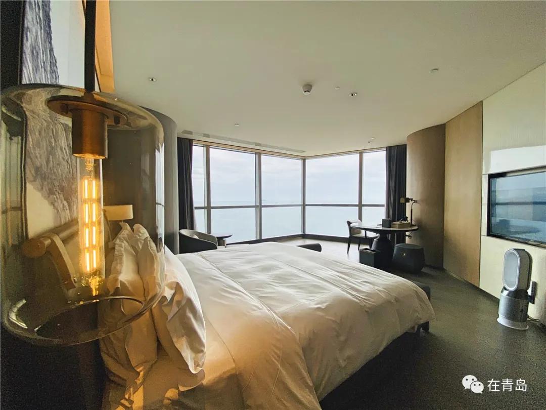 180m视角,270度无死角的超一线海景