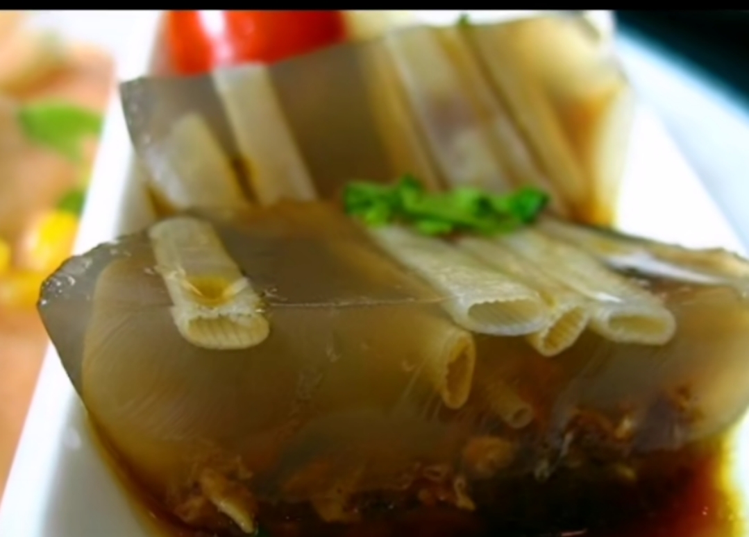 有关虫子的特色美食,美食虫子视频大全